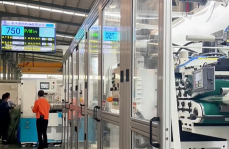 High-Speed Diaper Machine Video