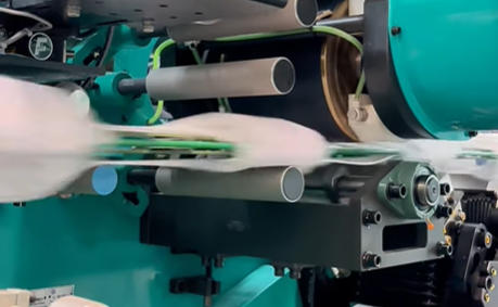 Full Automato Baby Diaper Production Line Video